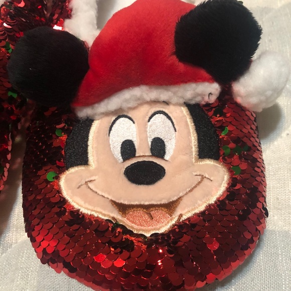 Mickey & Minnie Christmas Slippers - Picture 2 of 4